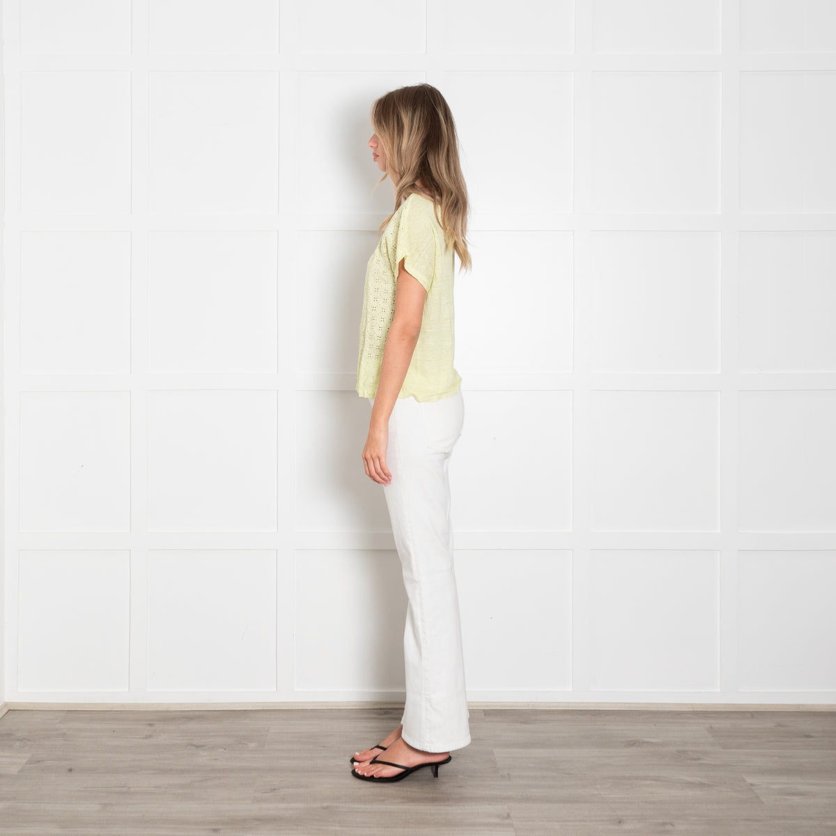 120% Lino Lime Green Broderie Anglaise Short Sleeve Top