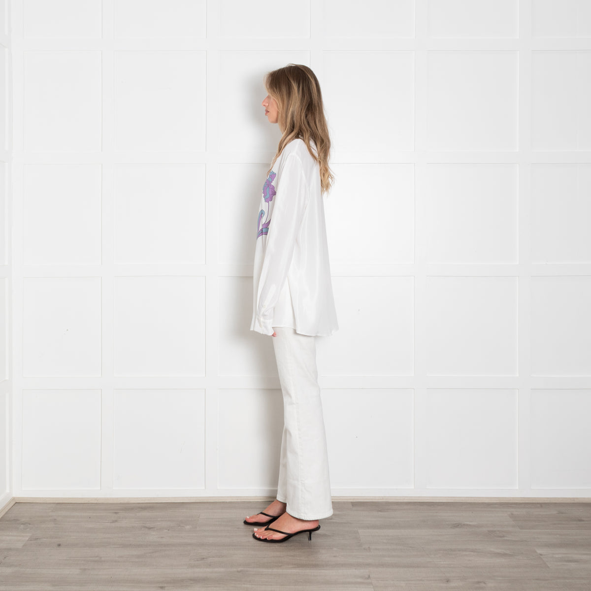 Boutique Moschino White Silk Blend Shirt with Purple Iris Flower