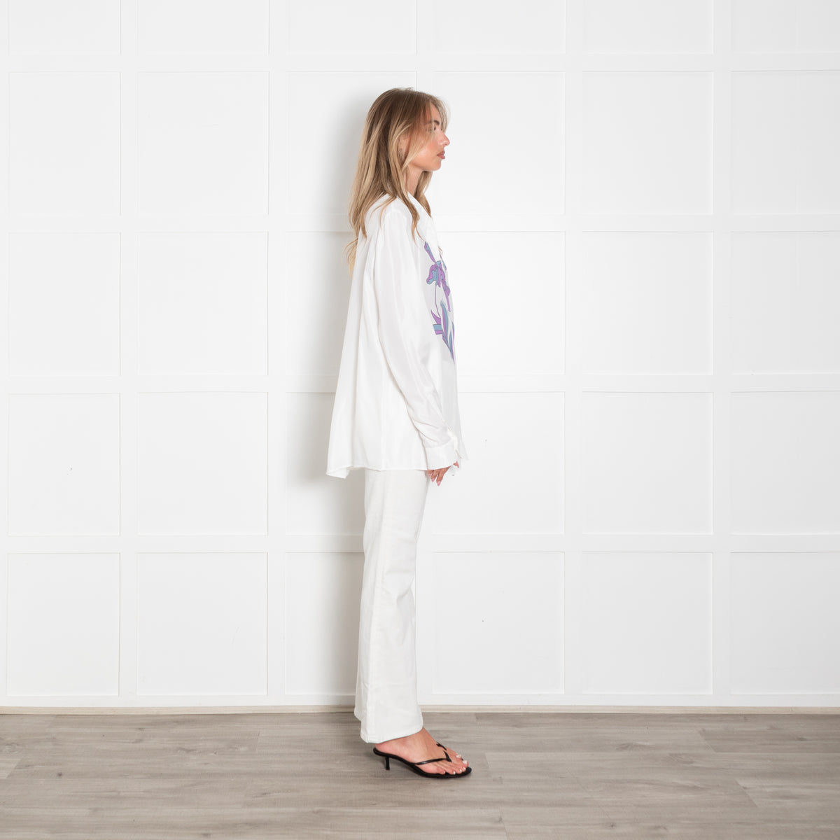 Boutique Moschino White Silk Blend Shirt with Purple Iris Flower