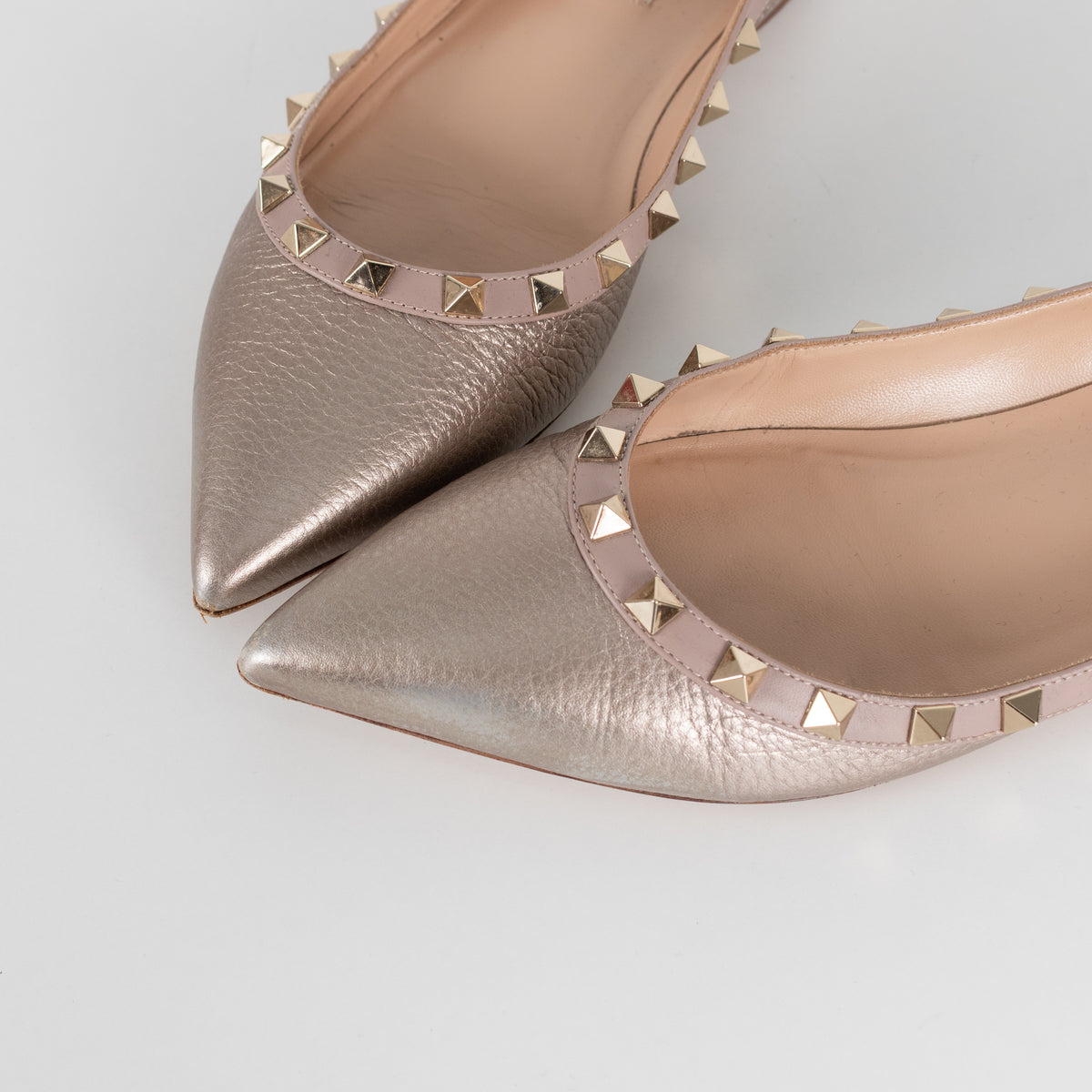 Valentino Garavani Gold Pointed Toe Flat Shoe
