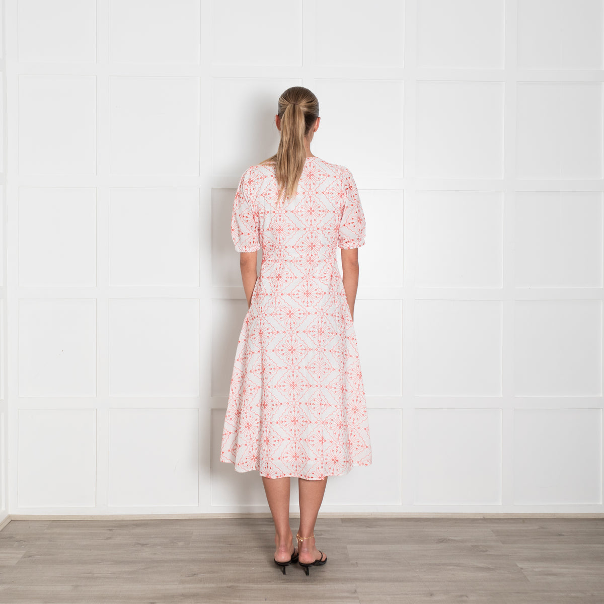 Emme Marella White Orange Broidery Short Sleeved Dress