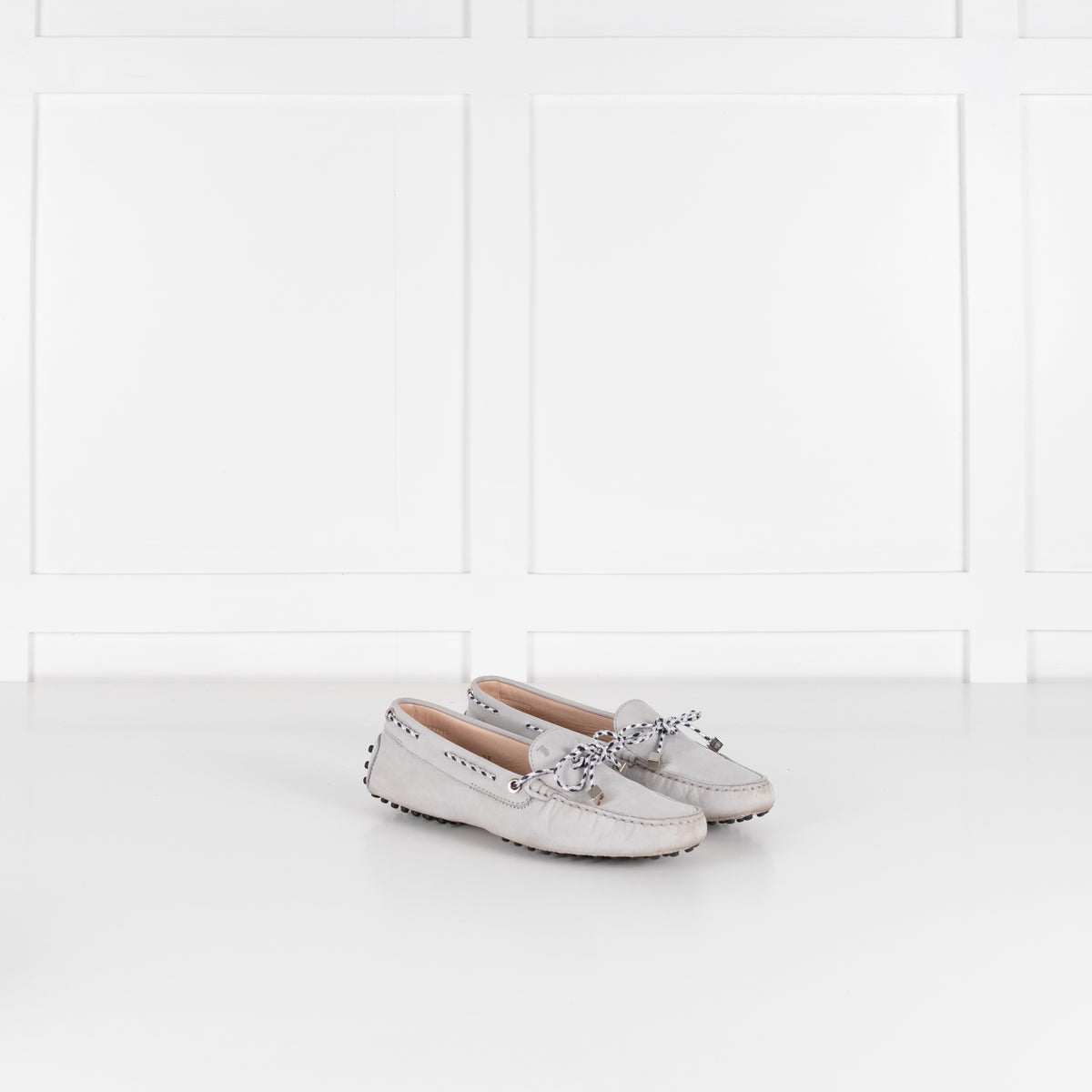 Tod's Grey Driving Loafer with Woven Tie