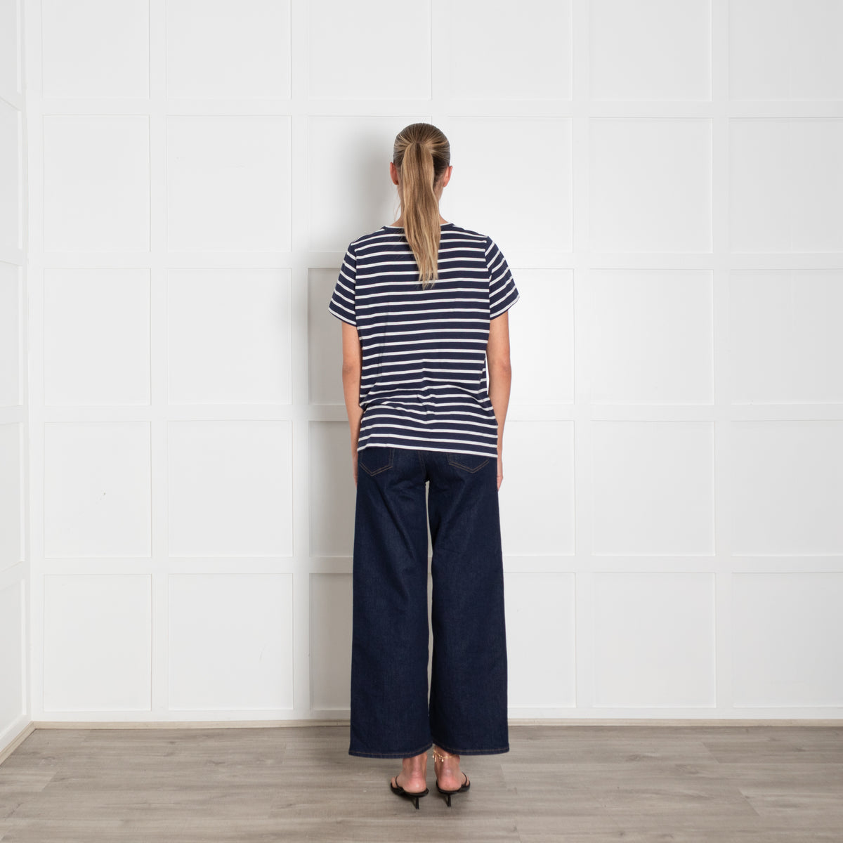 Allude Navy White Stripes T Shirt