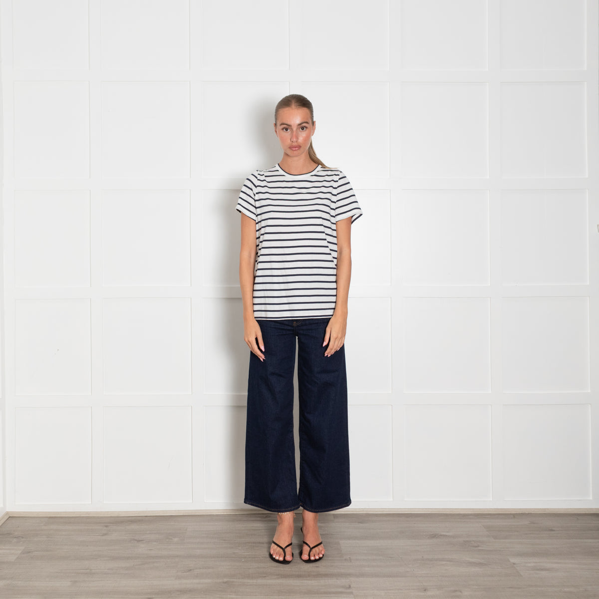 Allude White Navy Stripes T Shirt