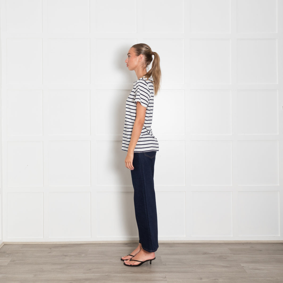 Allude White Navy Stripes T Shirt