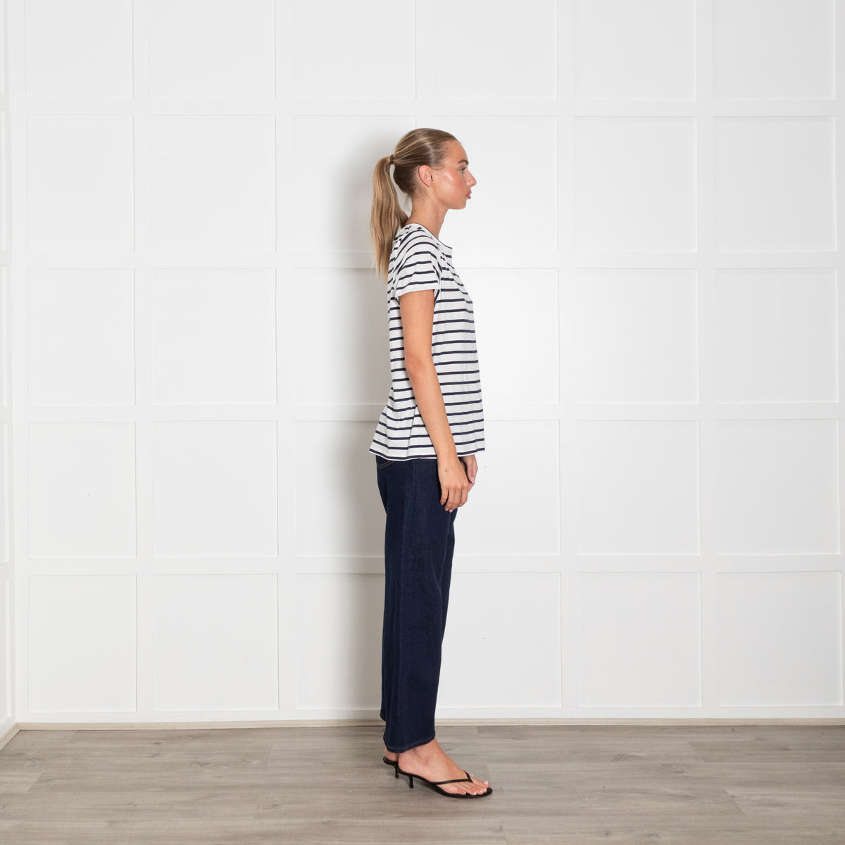 Allude White Navy Stripes T Shirt