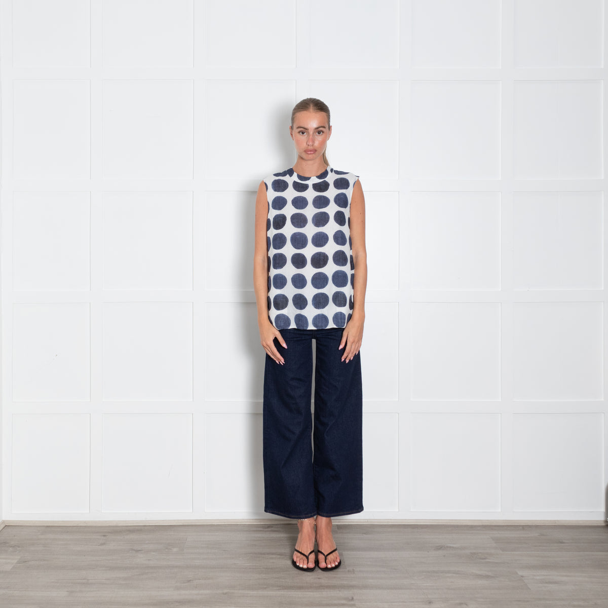 S Max Mara White Blue Circle Print Sleeveless Cotton Top