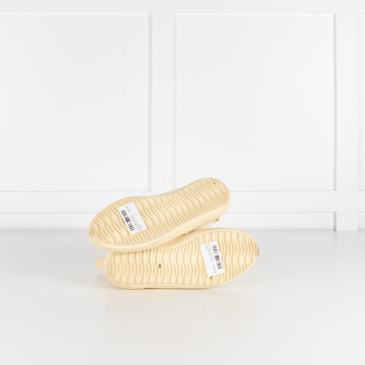 Veja Off White Canvas Logo High Top