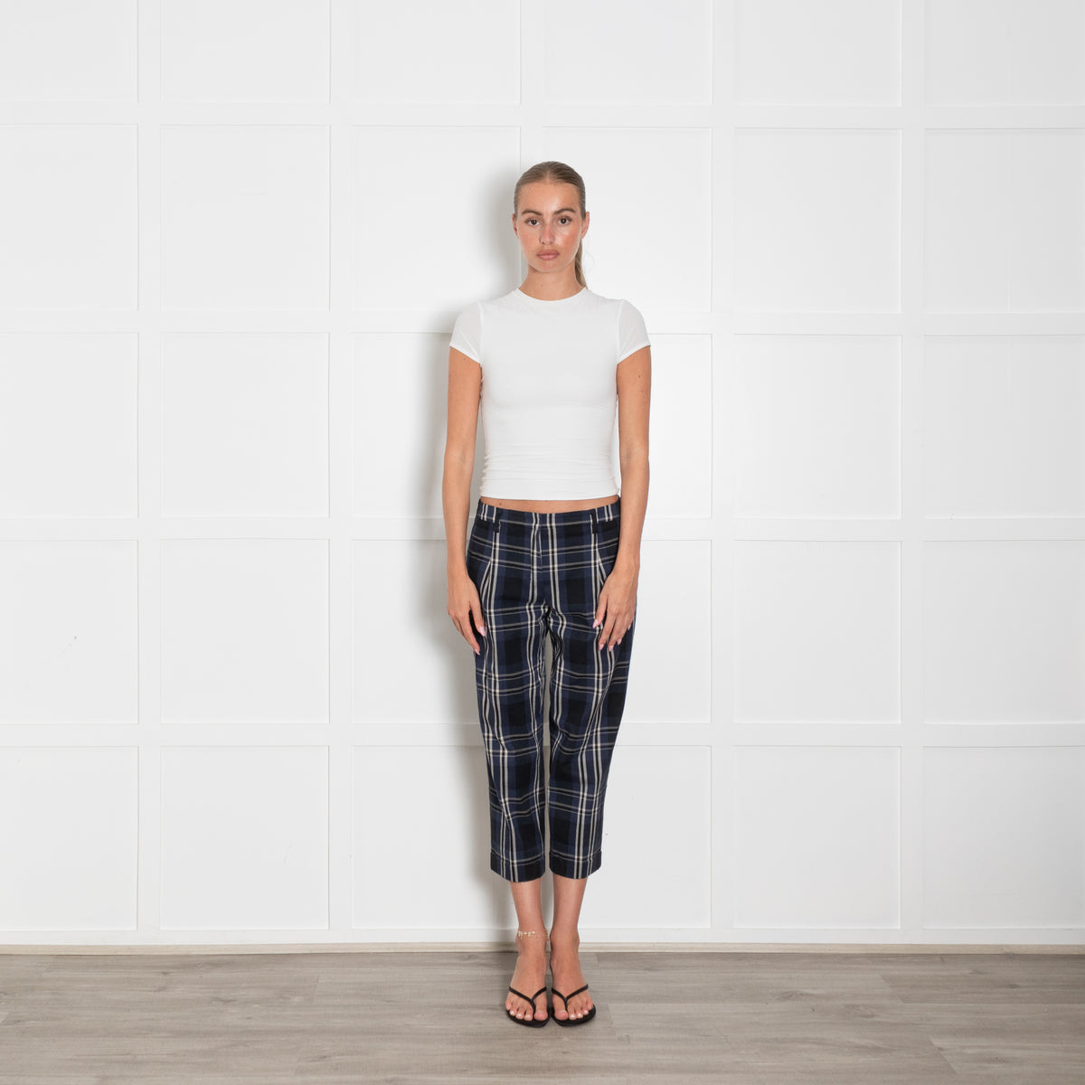 S Max Mara Navy Blue Cream Checked Cropped Trousers