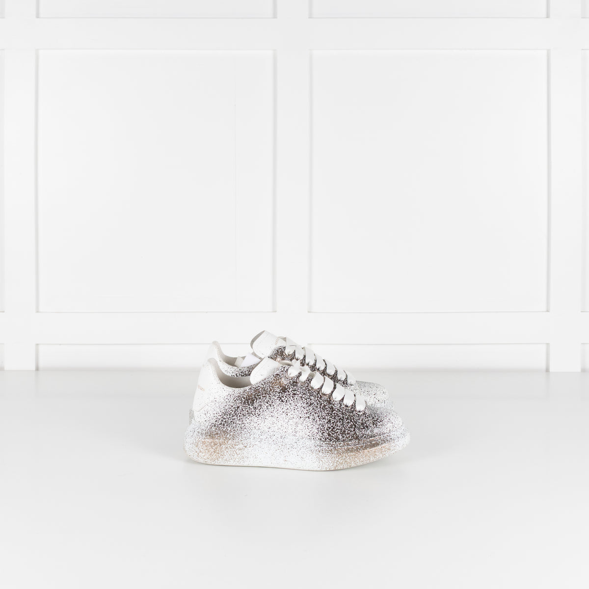 Alexander McQueen White Grey Metallic Design Leather Trainers