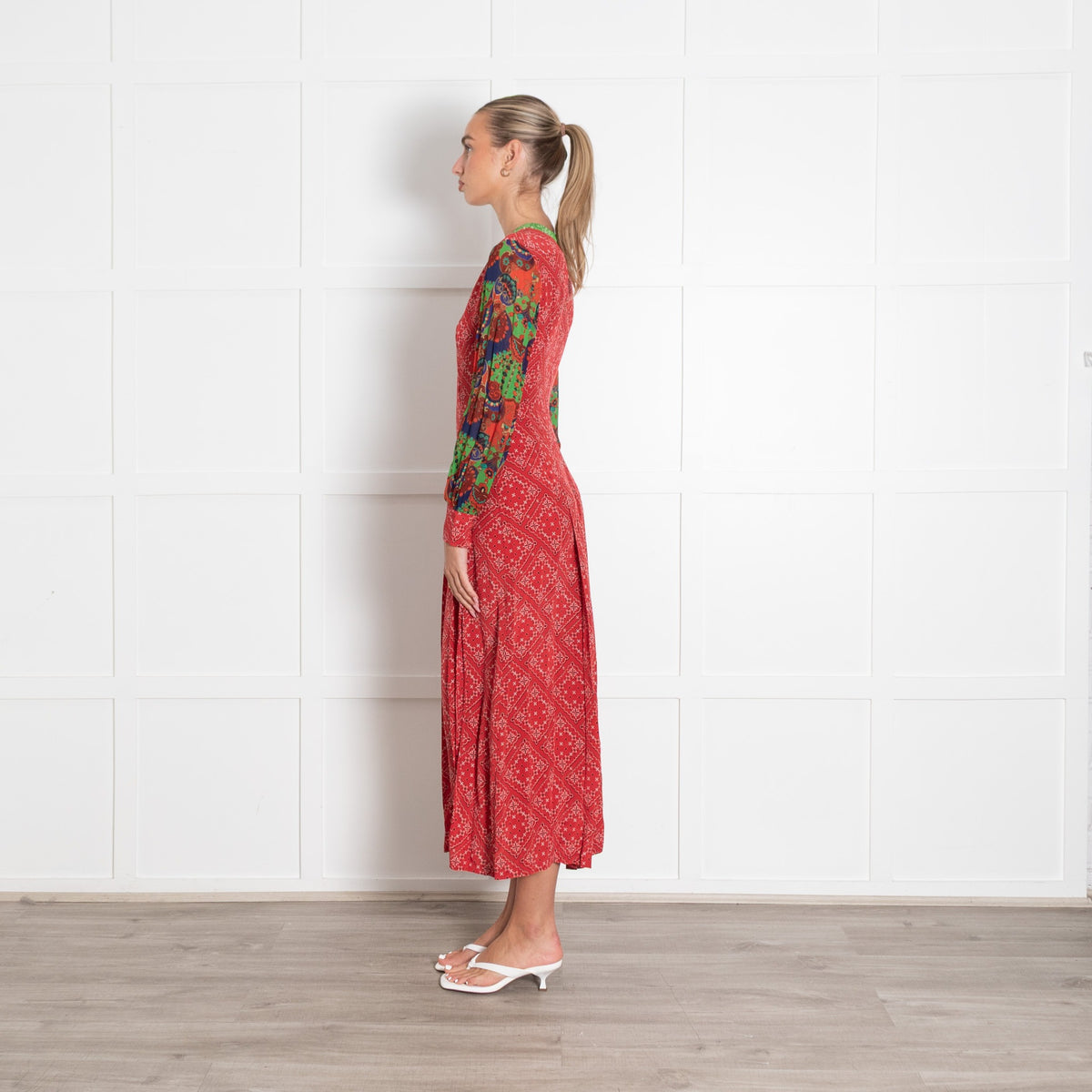 Rixo Red Paisley With Contrast Sleeves Dress - Image 4