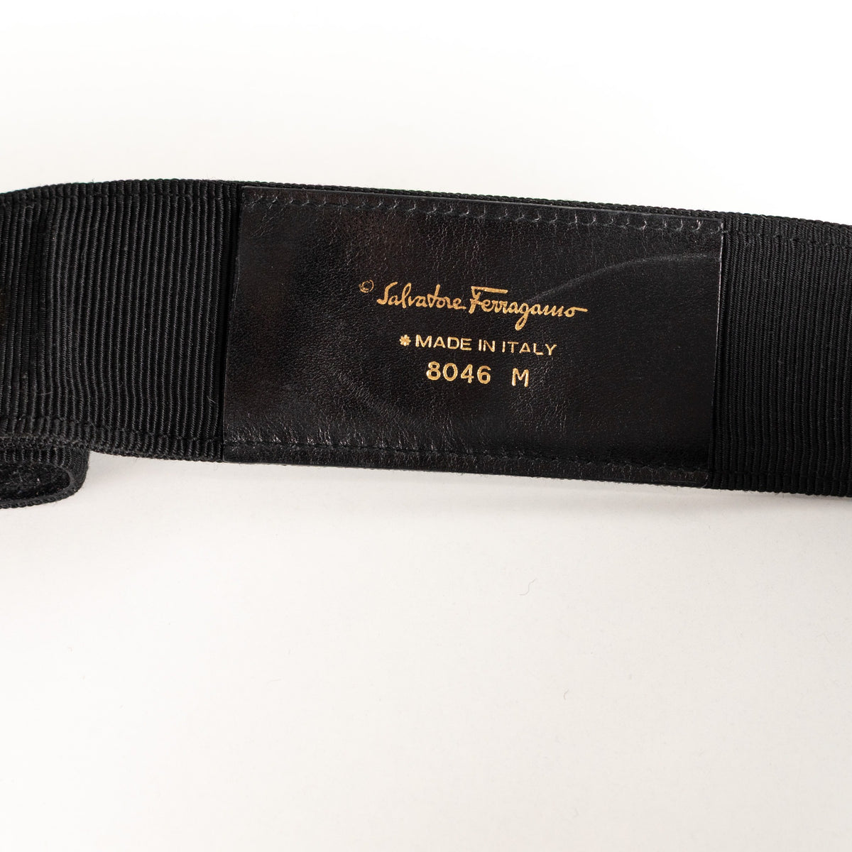 Salvatore Ferragamo Black Fabric Gold Metal Bow Vintage Belt - Image 5