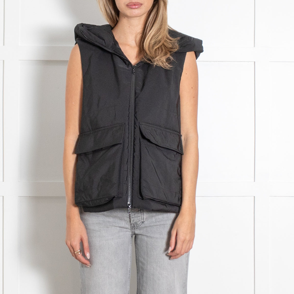 Black White Hooded Padded Gilet - Image 2