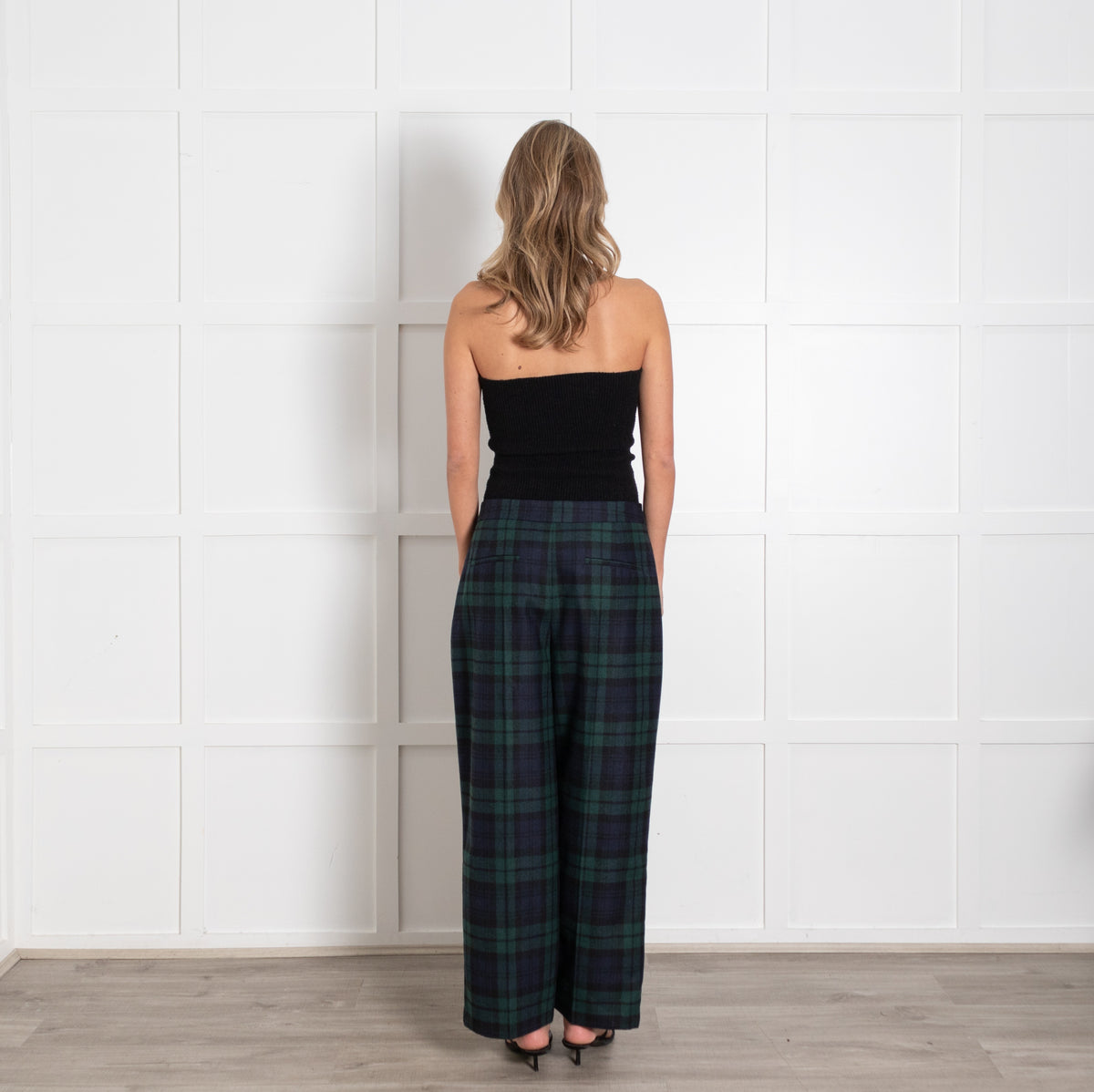 Sezane Green and Navy Martin Crop Checkered Trousers - Image 5