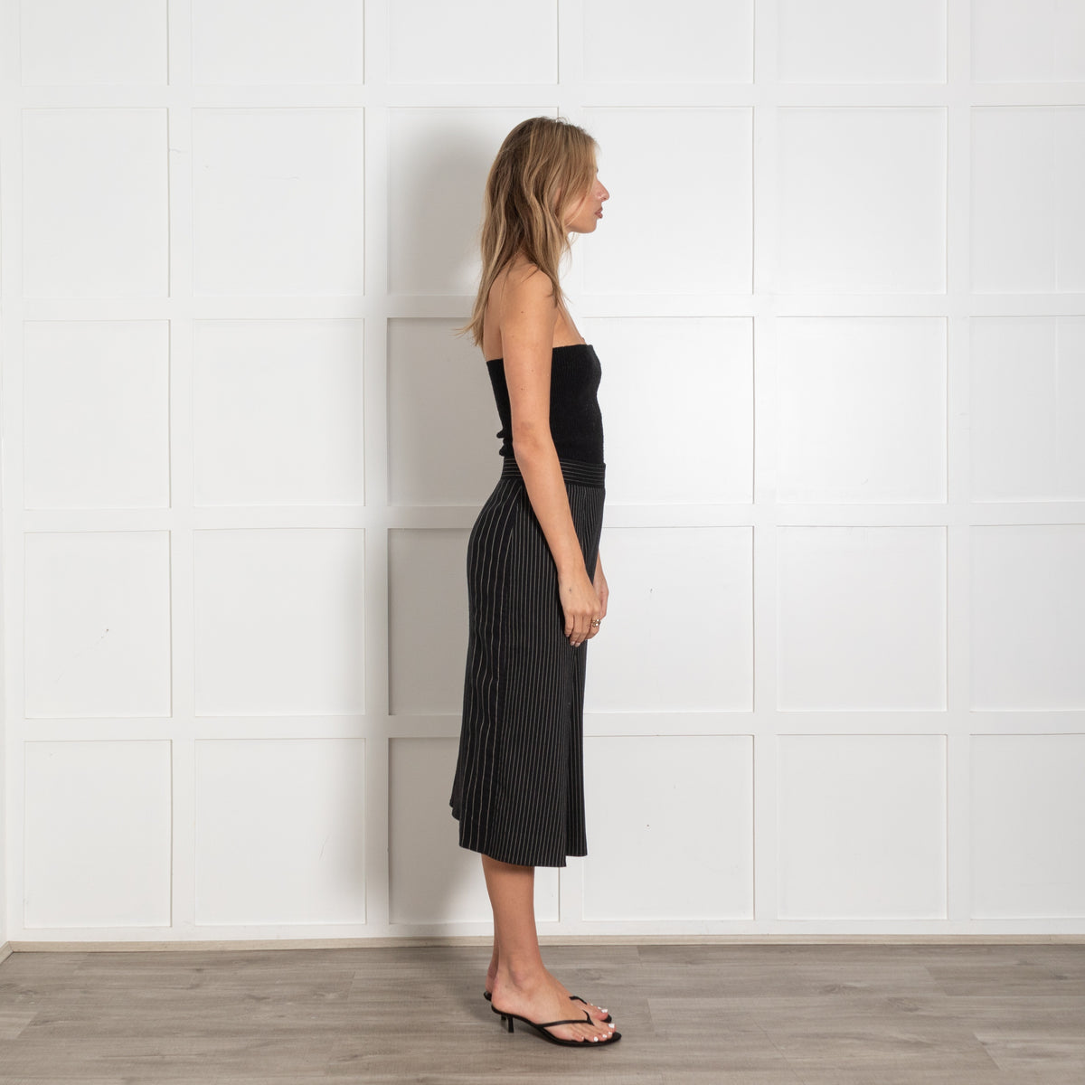Stella McCartney Black Wool Blend Pinstripe Pleated Midi Skirt - Image 6