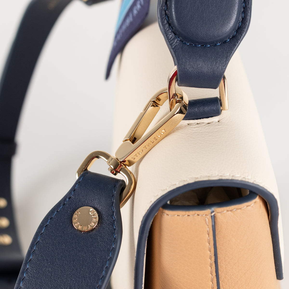 Standard Trinity Oat Honey Clay Leather Top Handle Bag - Image 19