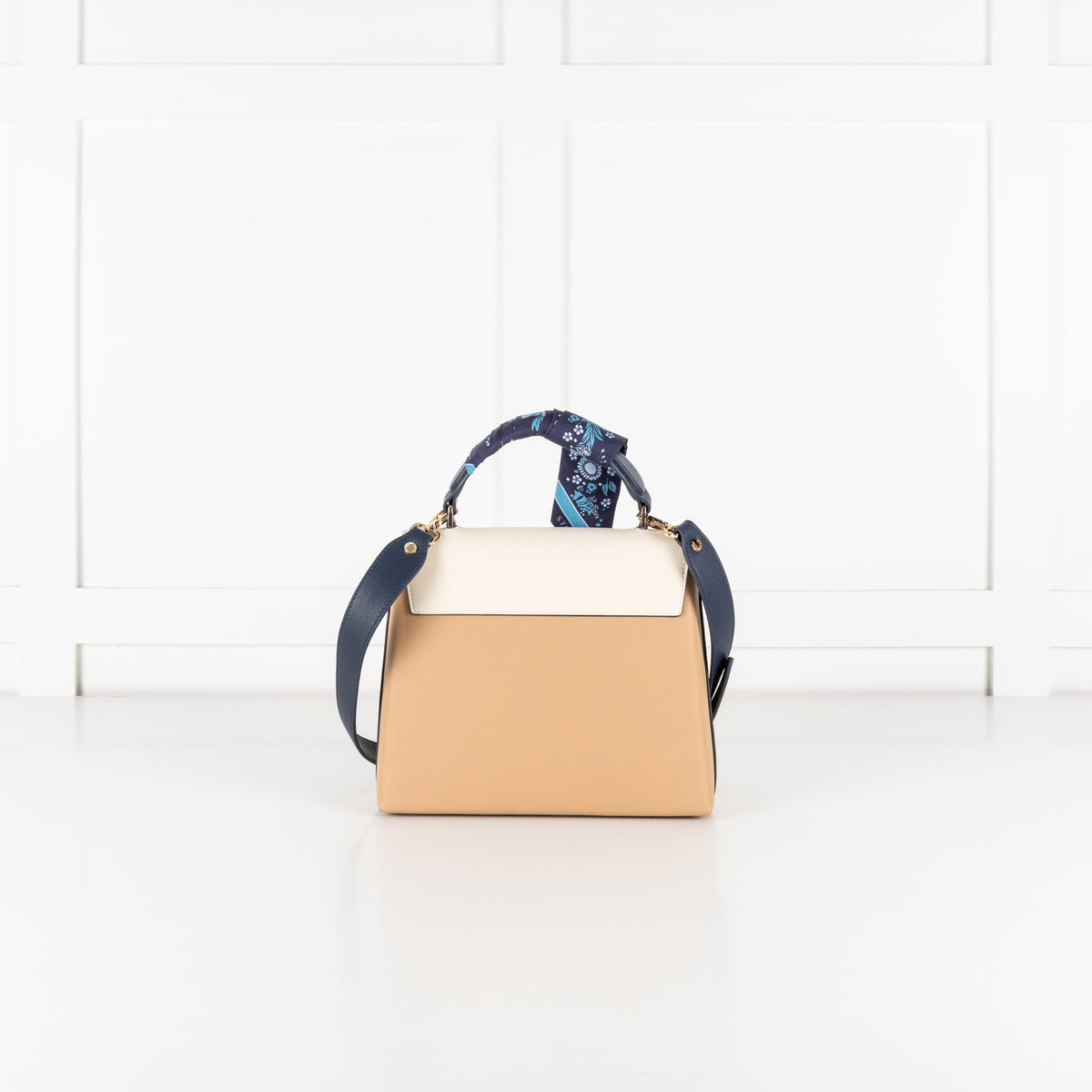 Standard Trinity Oat Honey Clay Leather Top Handle Bag - Image 7