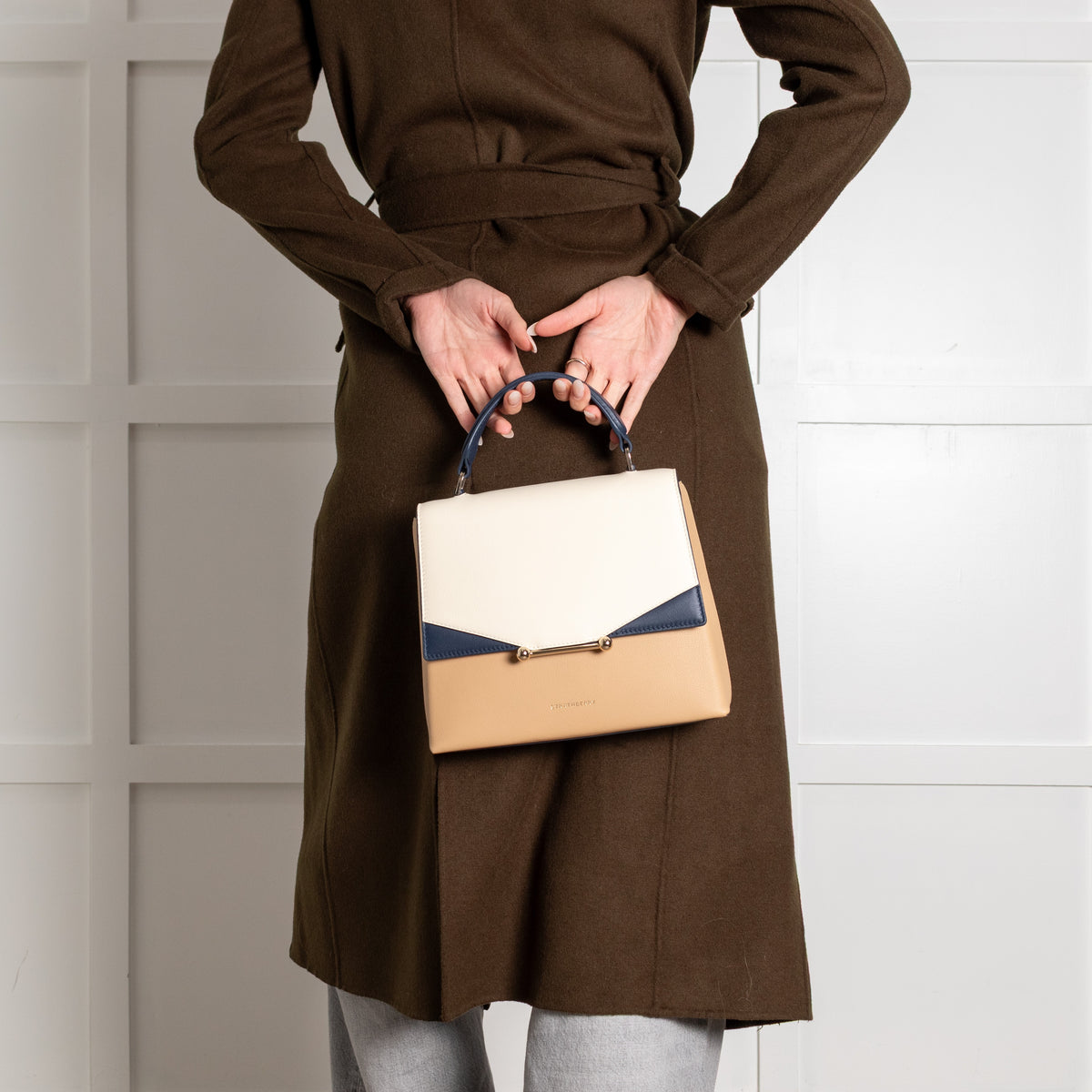 Standard Trinity Oat Honey Clay Leather Top Handle Bag - Image 3