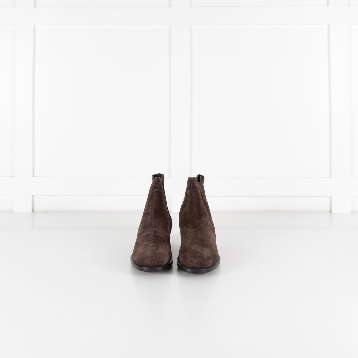 Tod's Brown Suede Chelsea Boot - Image 3