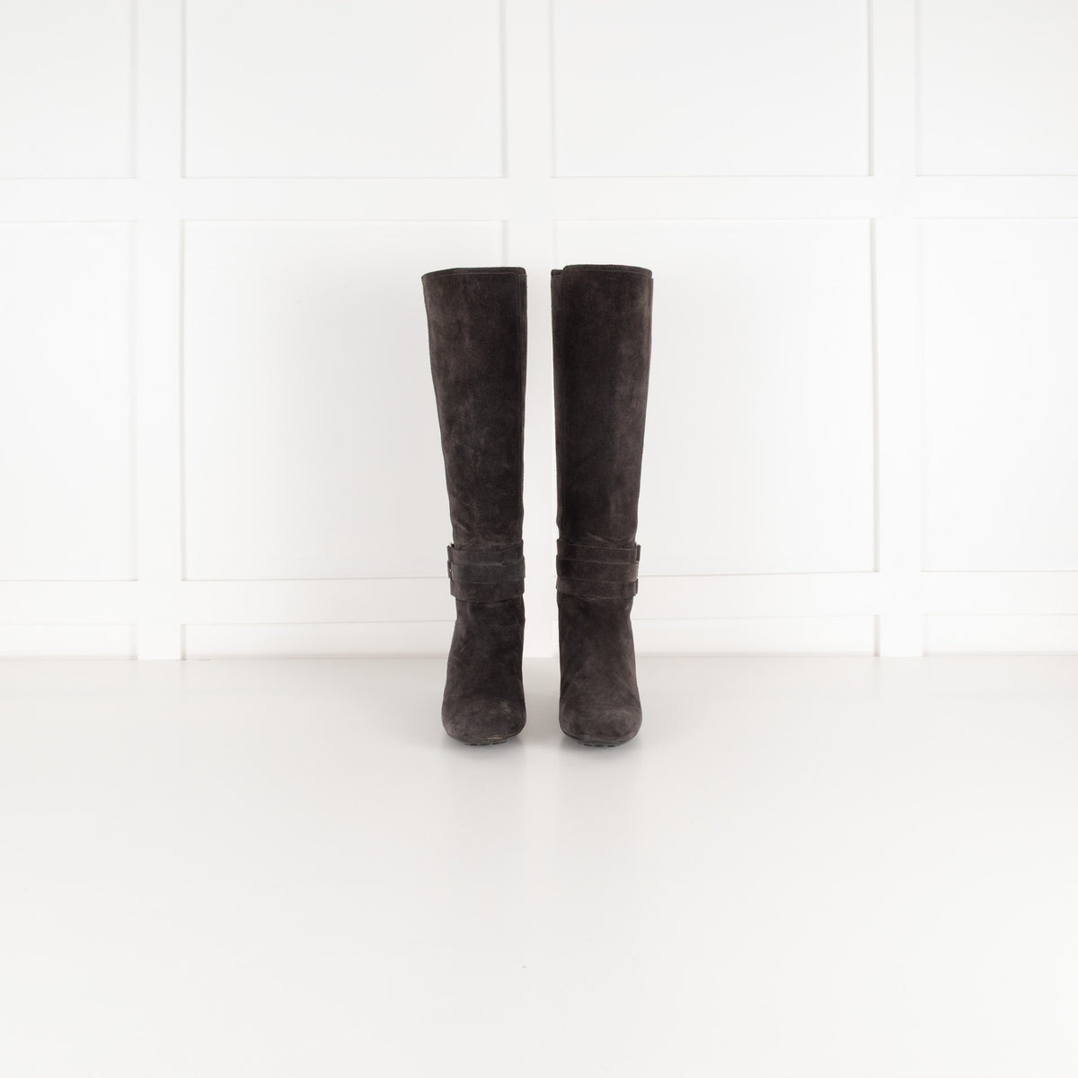 Tod's Grey Suede Heeled Knee Length Boots - Image 3