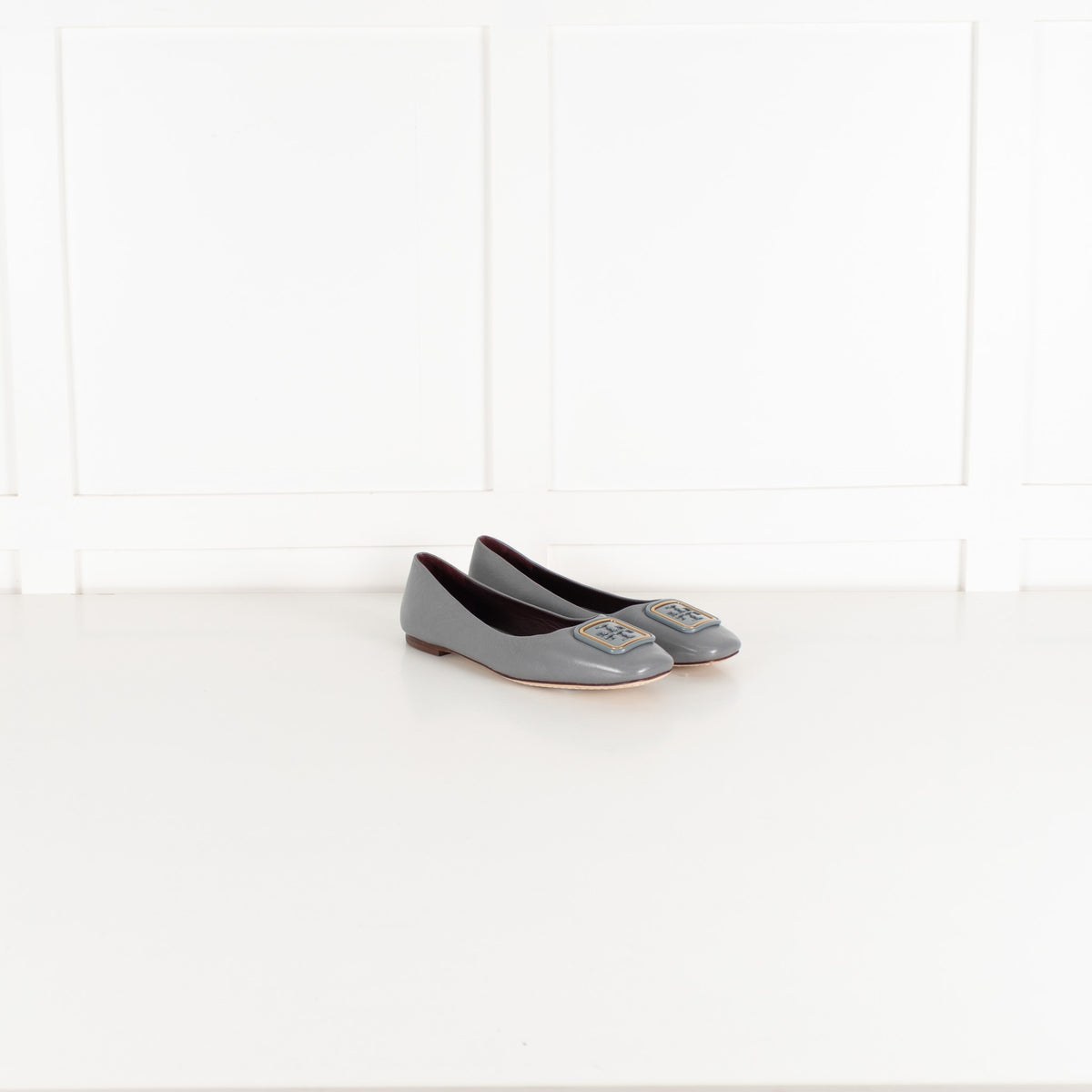Tory Burch Grey Georgia Leather Ballet Pumps - Image 7