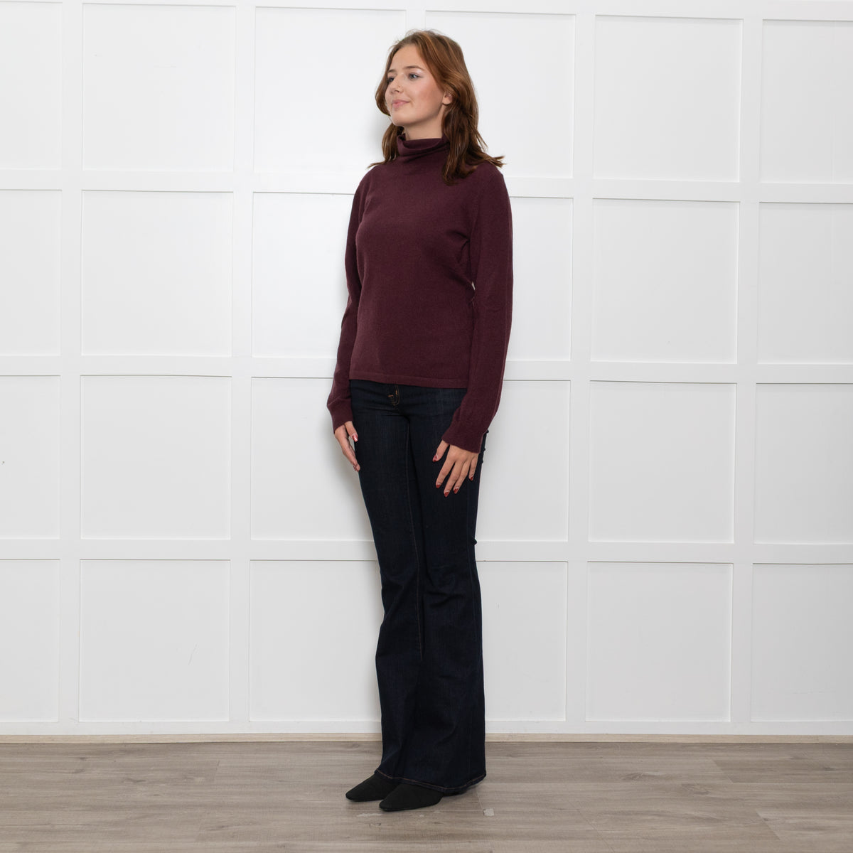 Weekend Max Mara Burgundy Cashmere Rollneck