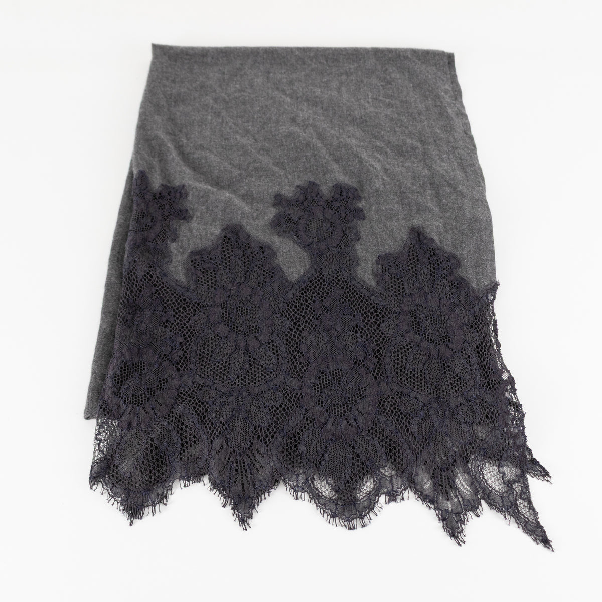 Valentino Garavani Grey Lace-Trim Cashmere Mix Scarf - Image 2