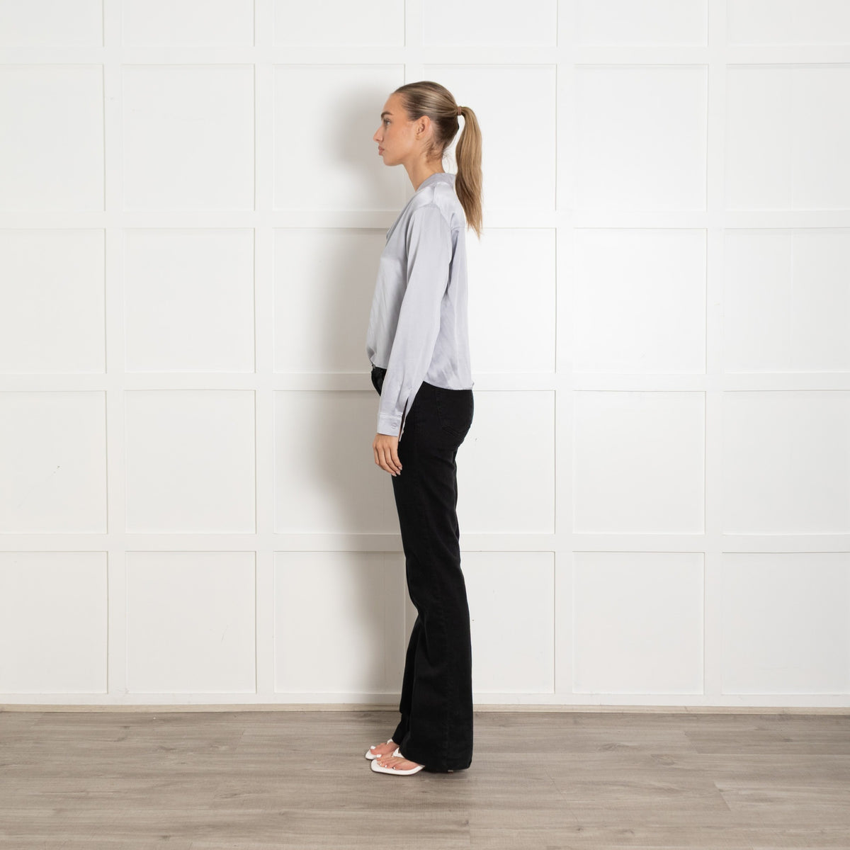 Valle & Vik Grey Long Sleeve Silk Blouse - Image 4