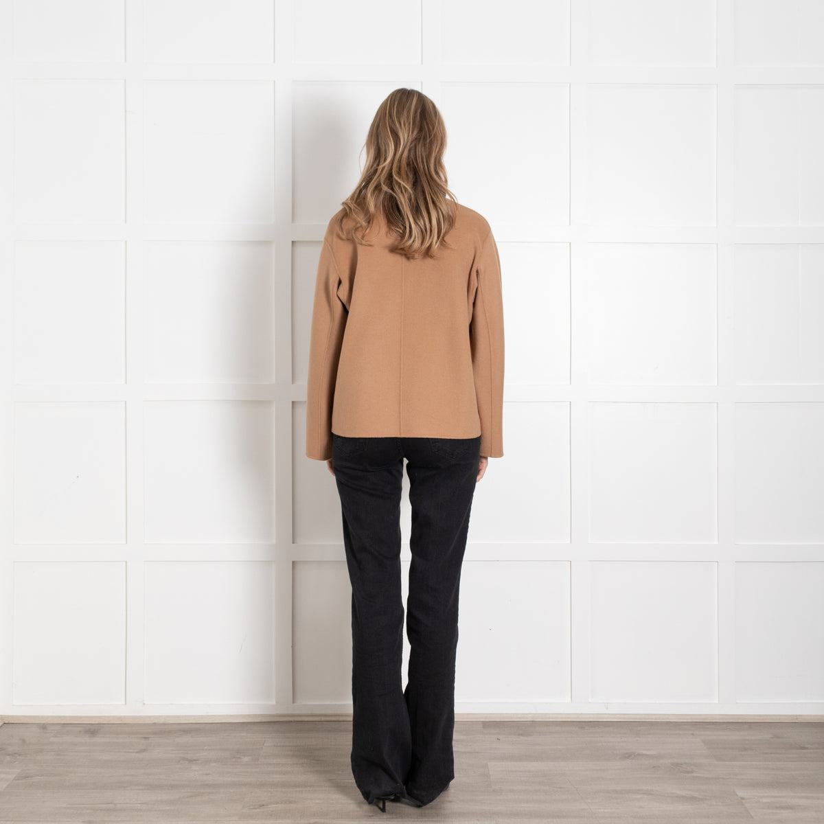 Weekend Max Mara Camel Wool Jacket - Image 5