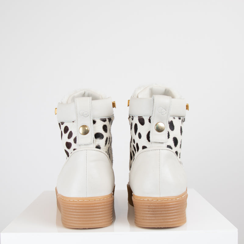 Camilla Elphick Spotted Snow Boots