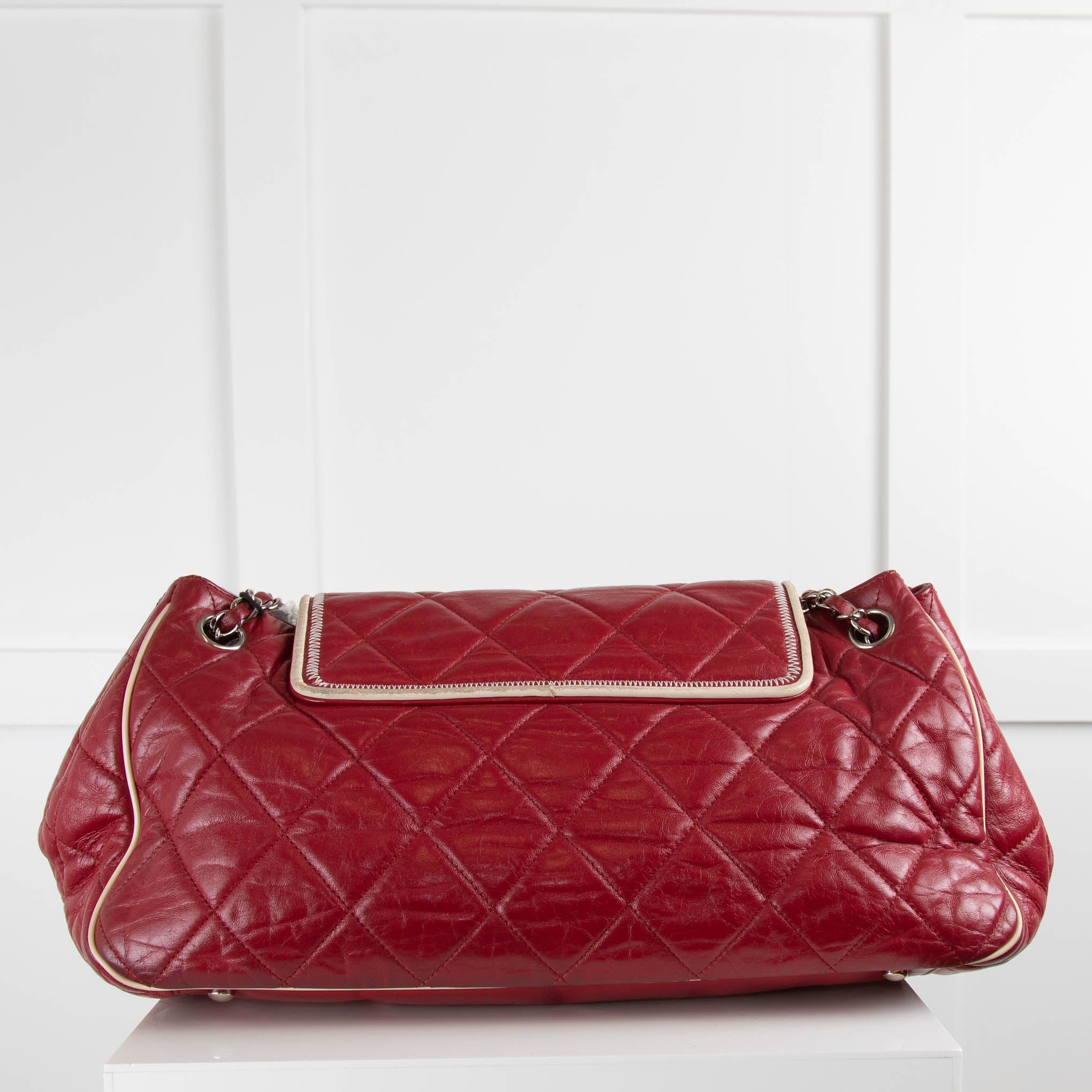 Chanel Red East West Accordion Reissue Flap Bag – Phoenix Style