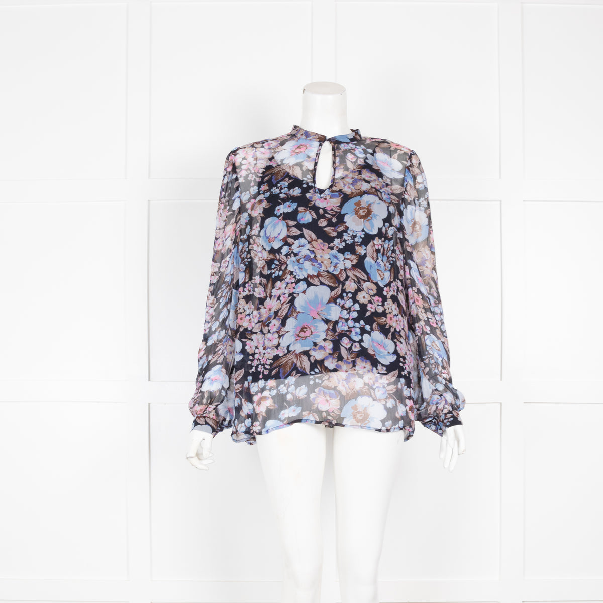 Baum und Pferdgarten Blue Floral Blouse