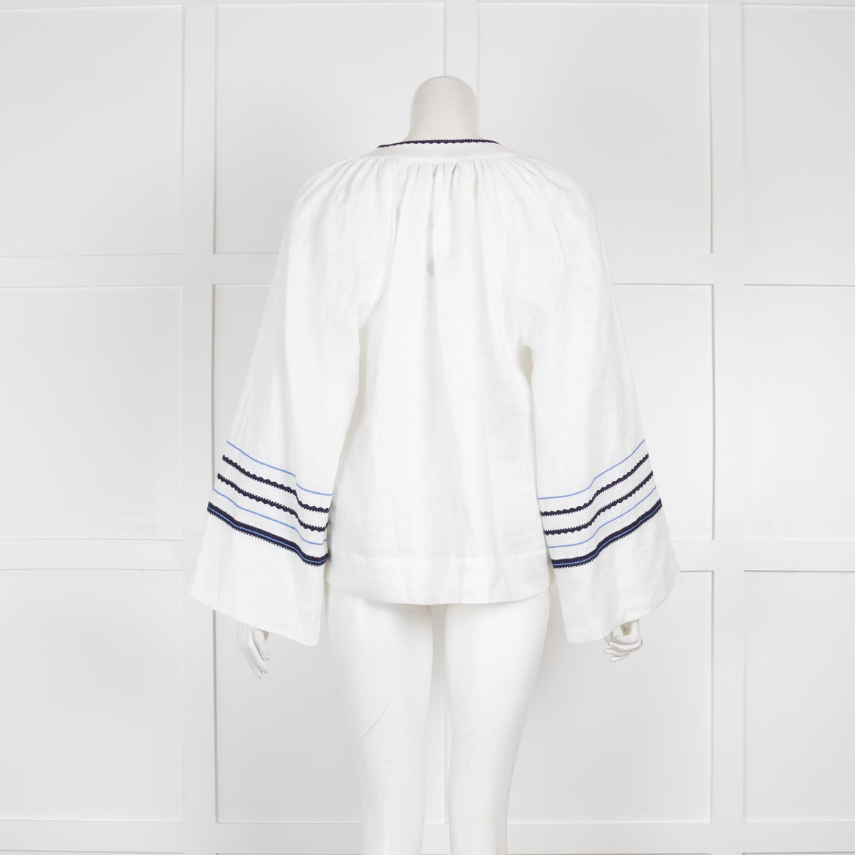 Ancient Kallos White Linen Embroidered Blouse