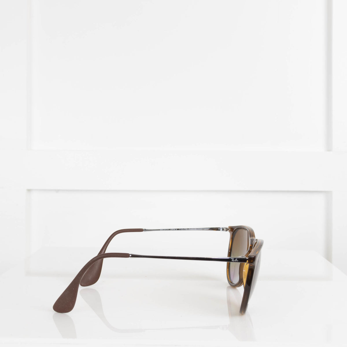 Rayban P Brown Round Sunglasses