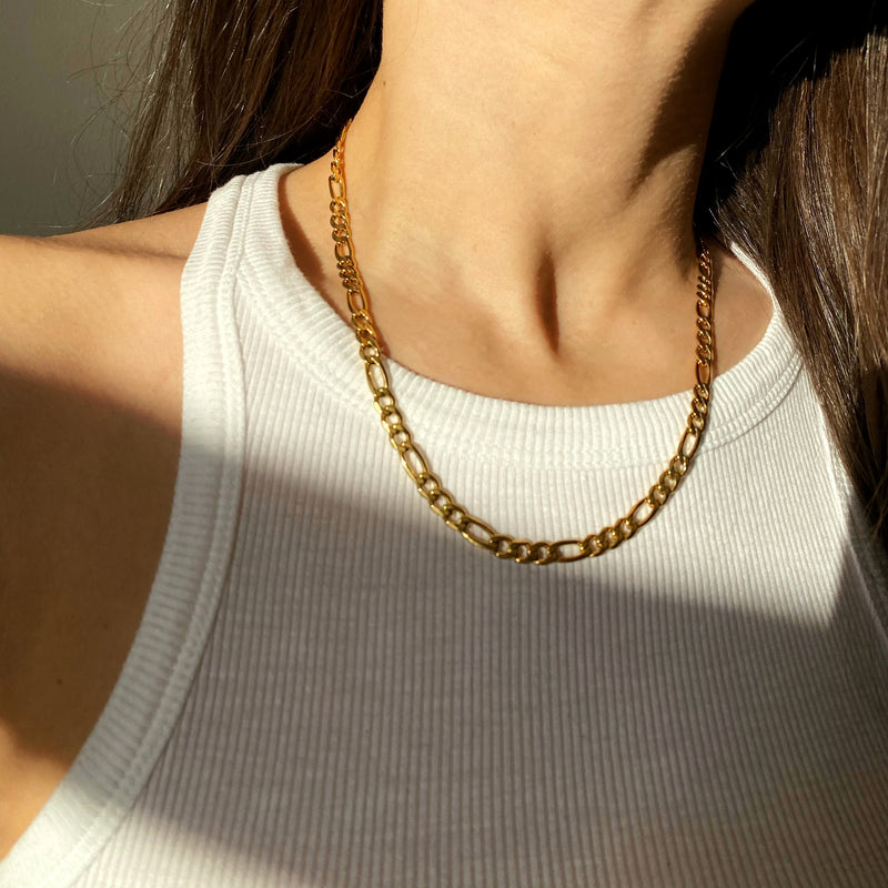 Anisa Sojka Dainty Curb Chain Necklace